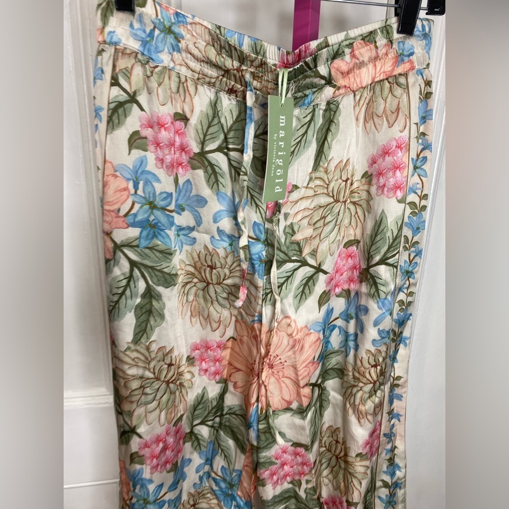 NWT MARIGOLD BY VICTORIA DUNN Floral Wide-Leg Pants